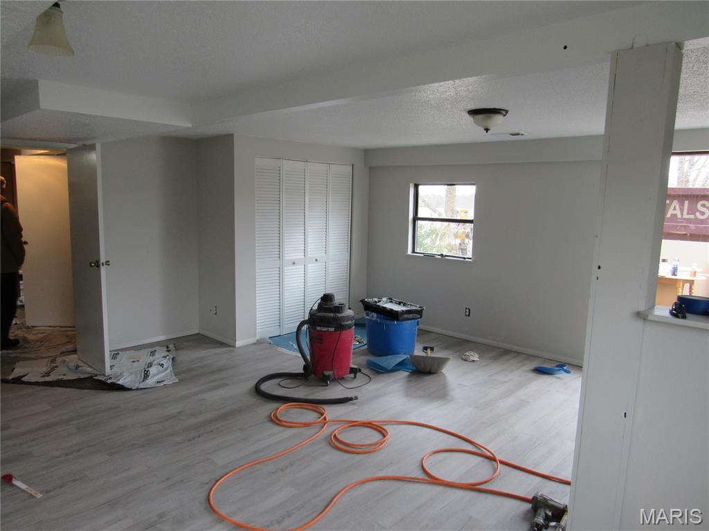 Woodland Hills - Residential