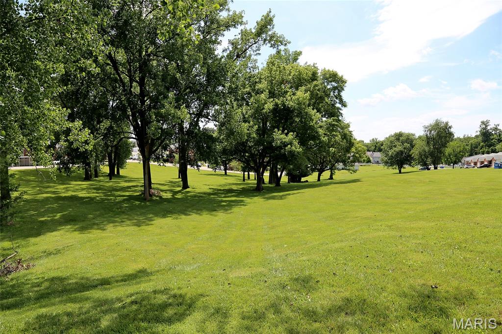 Bridgecrest Estates 1 Condo - Residential