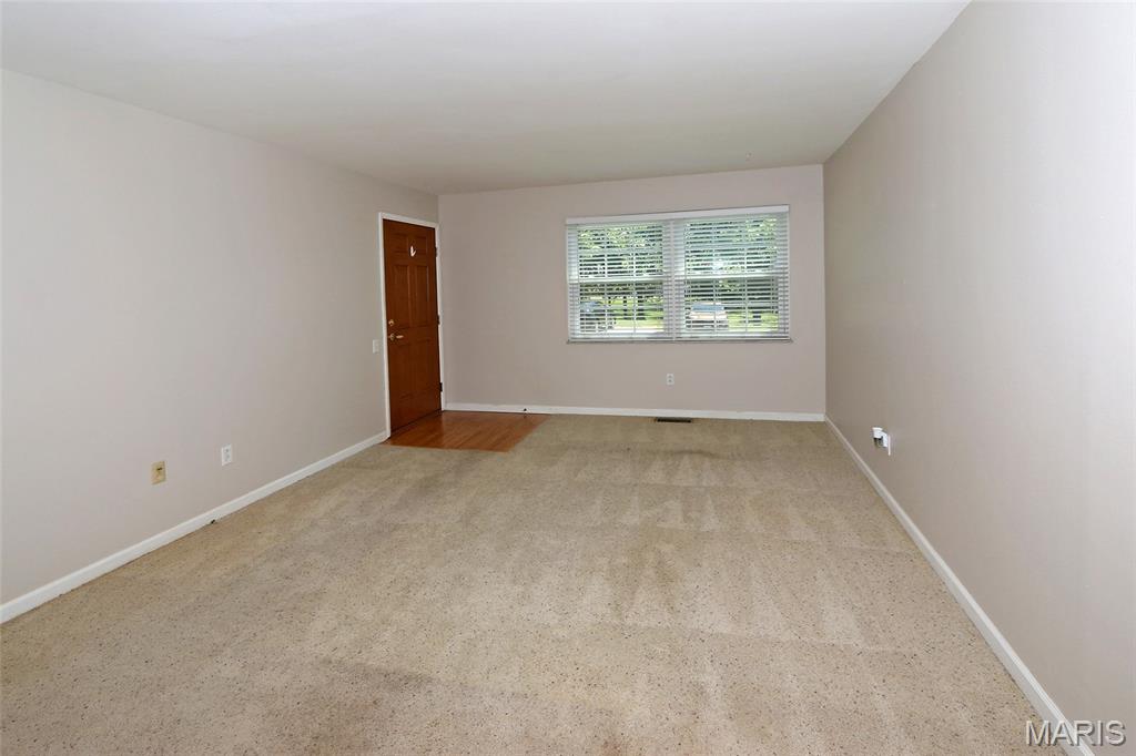Bridgecrest Estates 1 Condo - Residential