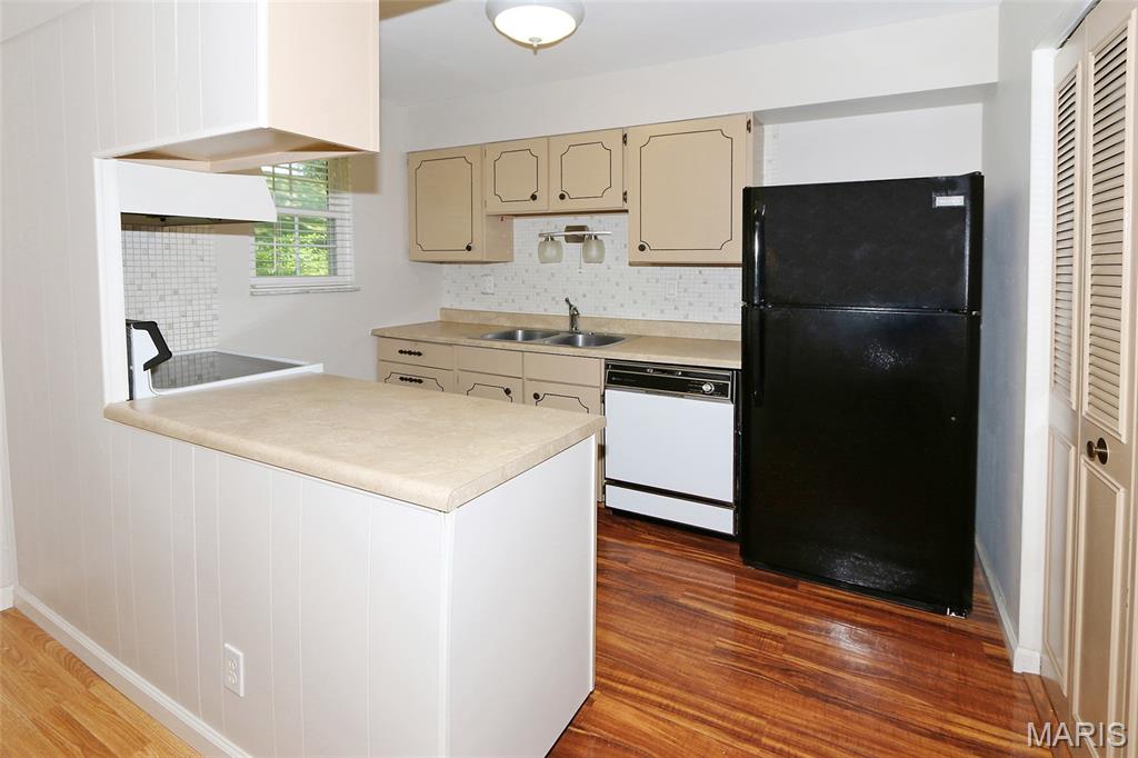 Bridgecrest Estates 1 Condo - Residential
