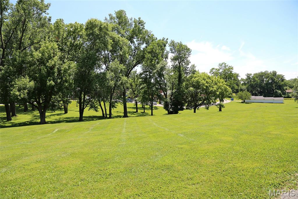 Bridgecrest Estates 1 Condo - Residential