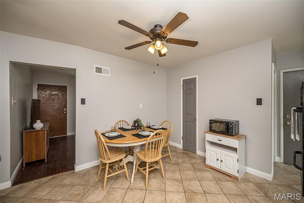 Castle Acres 3 - Residential