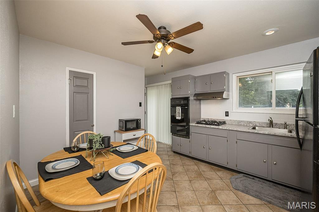 Castle Acres 3 - Residential