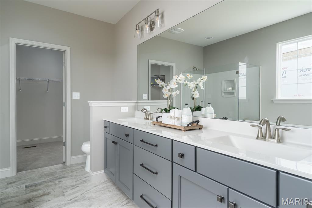The Pointe @ Brightleaf Manor Villas - Residential