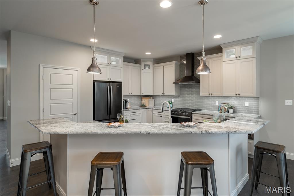 The Pointe @ Brightleaf Manor Villas - Residential