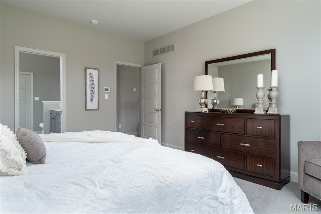 The Pointe @ Brightleaf Manor Villas - Residential