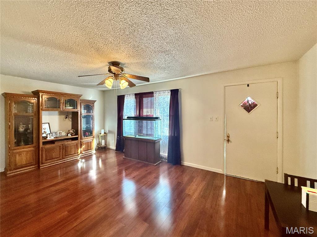 Part/Green Vly Acres 11 - Residential