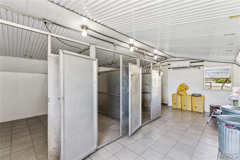 N/A - Commercial Sale