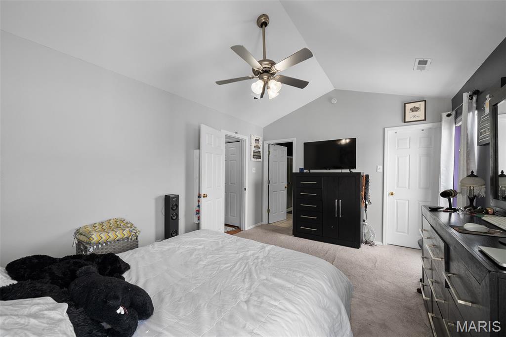 Spring Hill Farm Condo 13th - Residential
