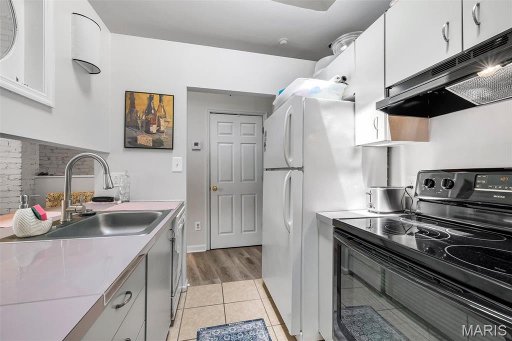Moulton Add - Residential Income