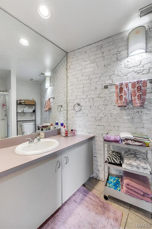Moulton Add - Residential Income