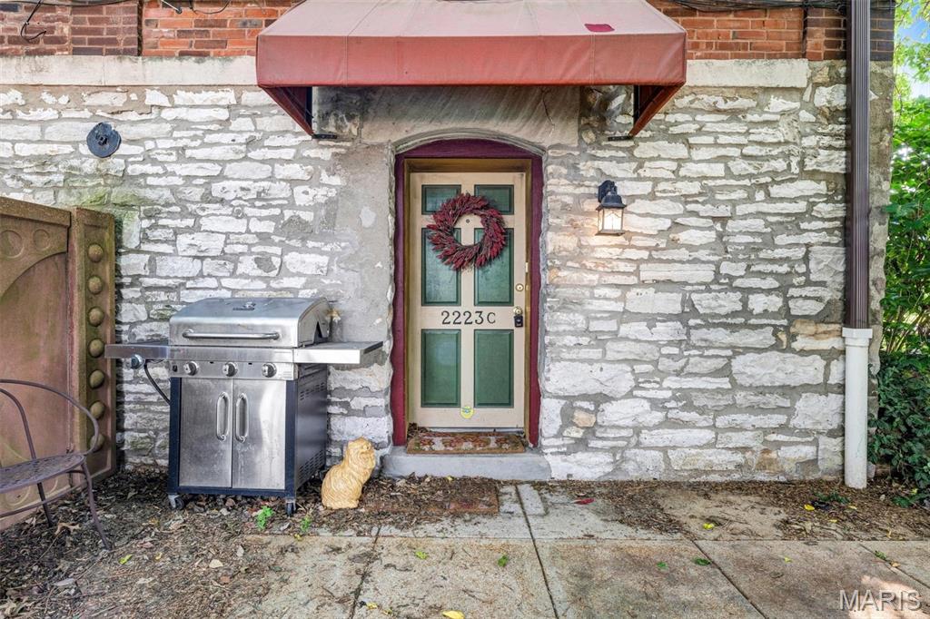 Moulton Add - Residential Income