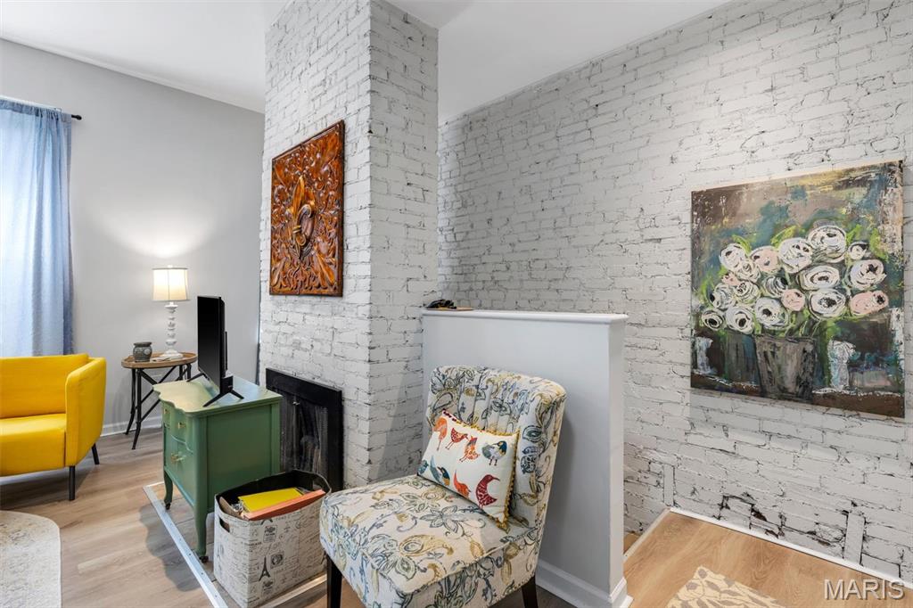 Moulton Add - Residential Income