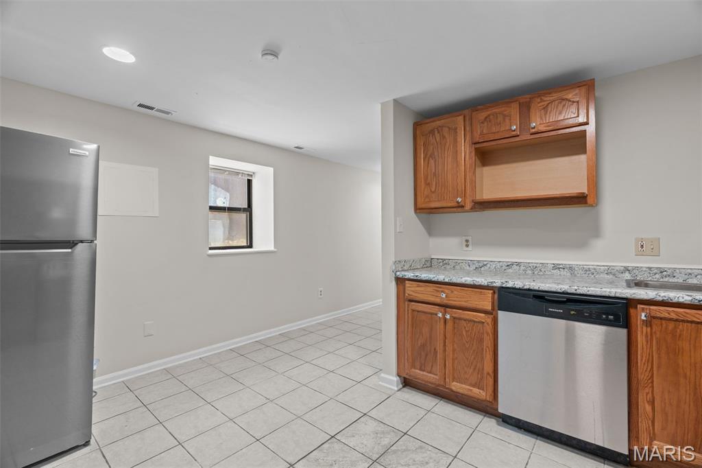 Moulton Add - Residential Income