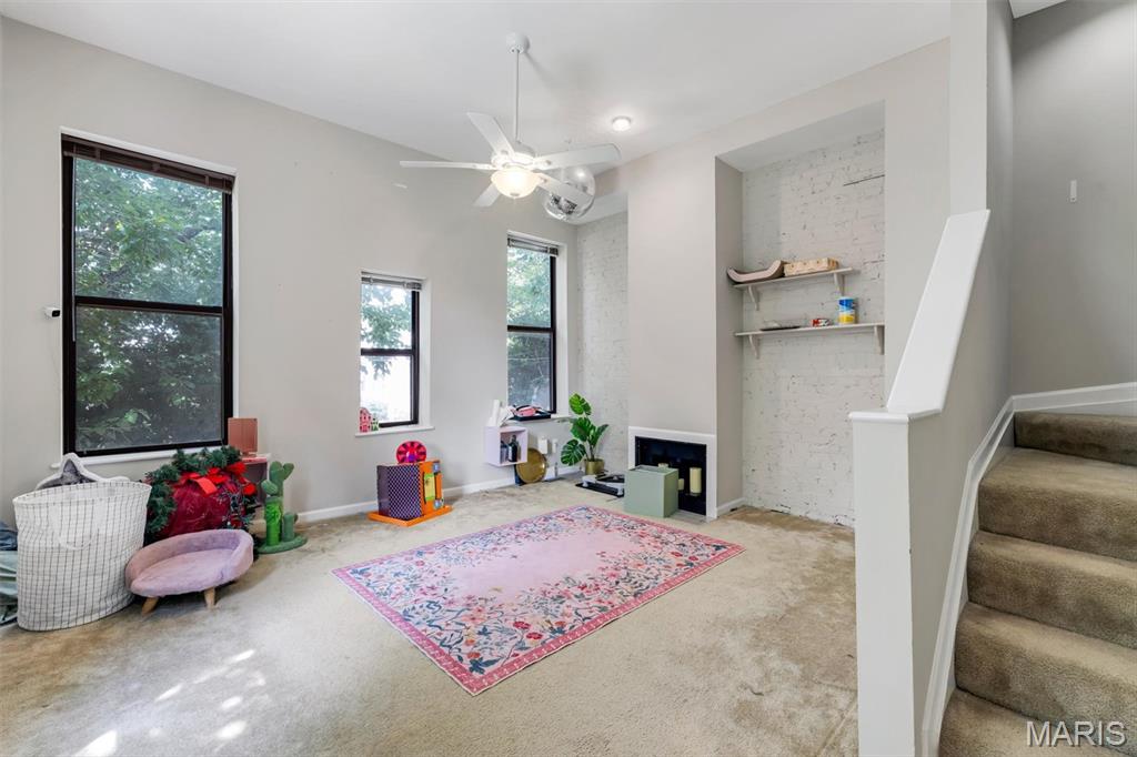 Moulton Add - Residential Income