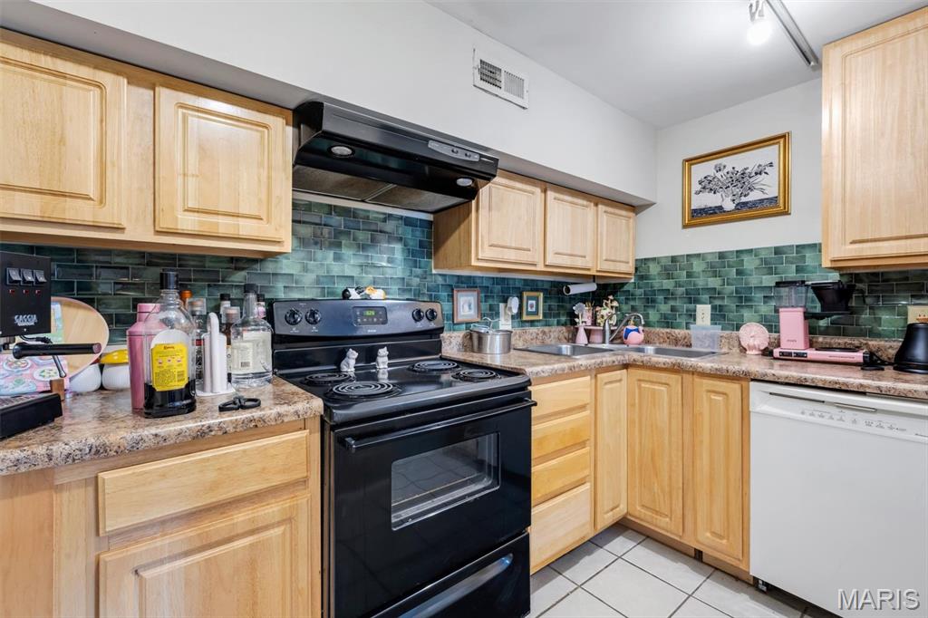 Moulton Add - Residential Income