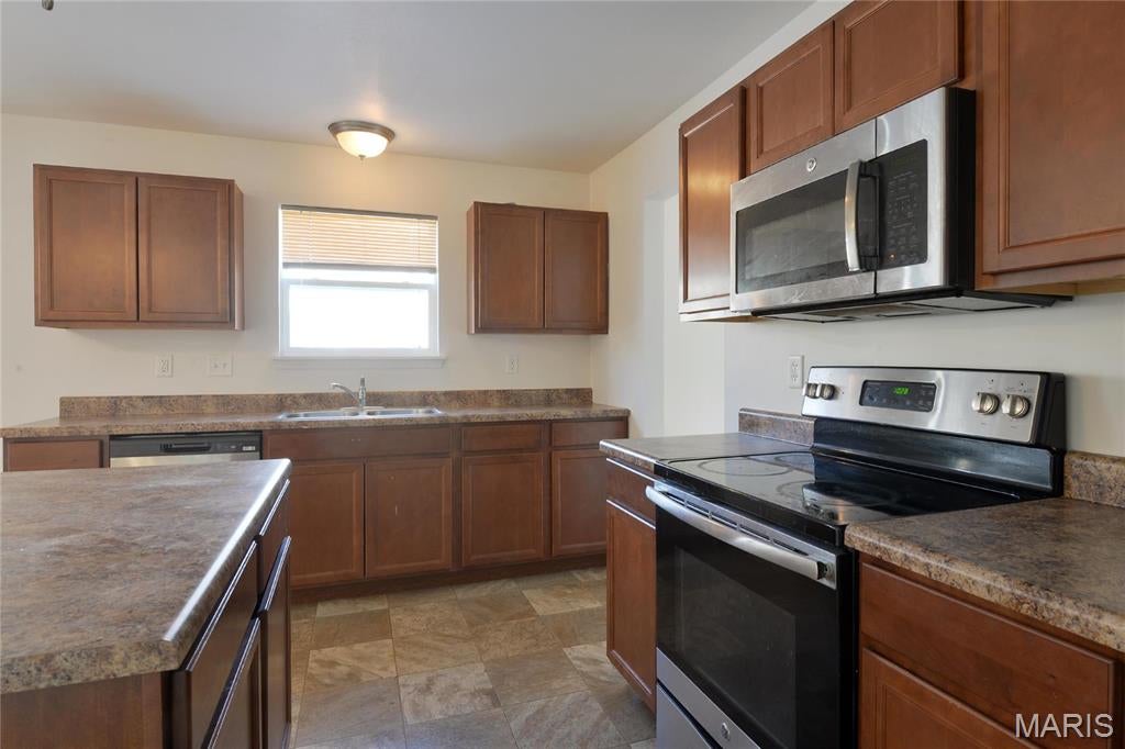 Peruque Hills Estates #5 - Residential Lease