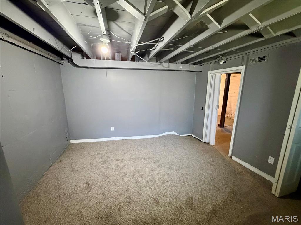 Flordell Hills 2 - Residential Lease