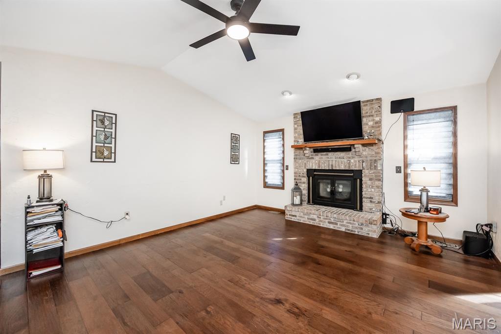 Hunters Creek 1st Add - Residential
