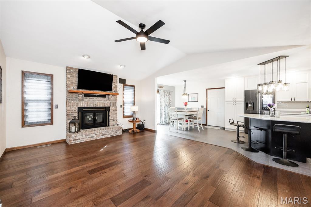 Hunters Creek 1st Add - Residential
