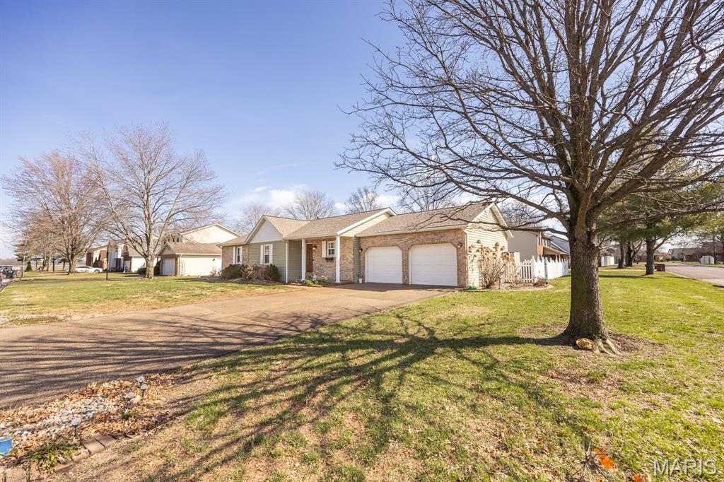 Hunters Creek 1st Add - Residential