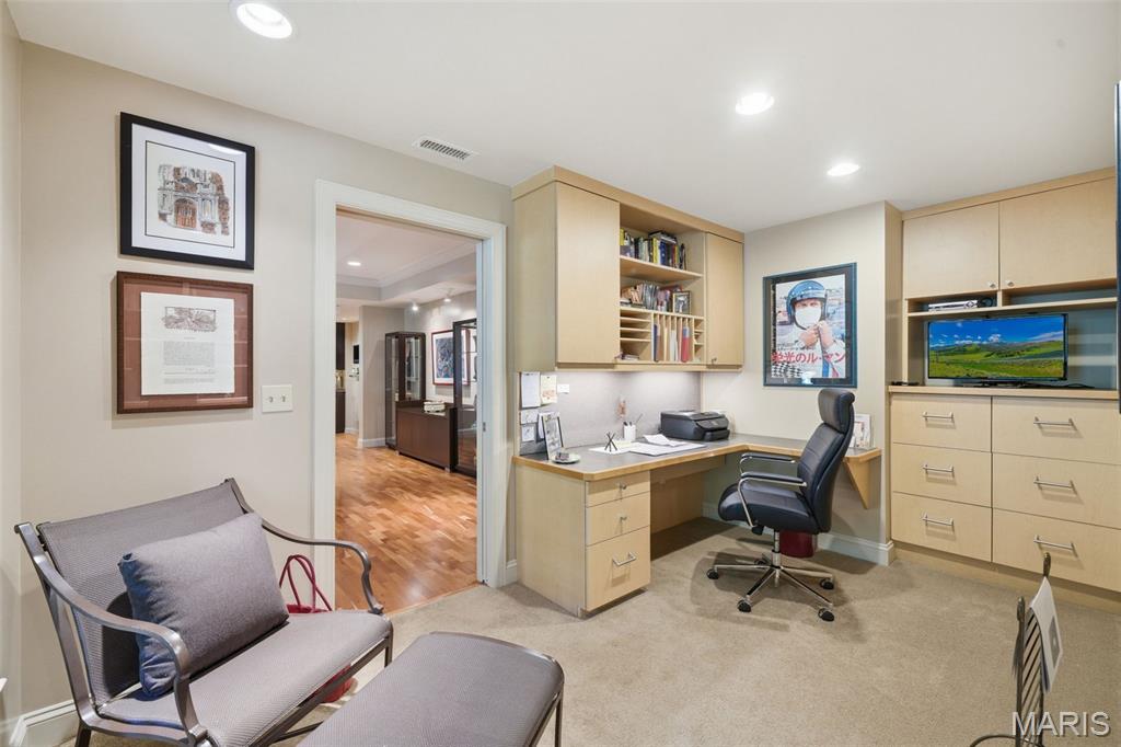 Claymont Place Condo Second - Residential