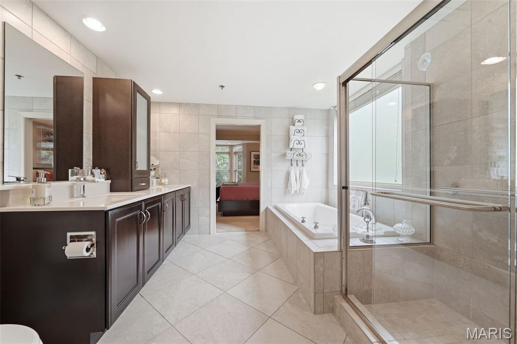 Claymont Place Condo Second - Residential