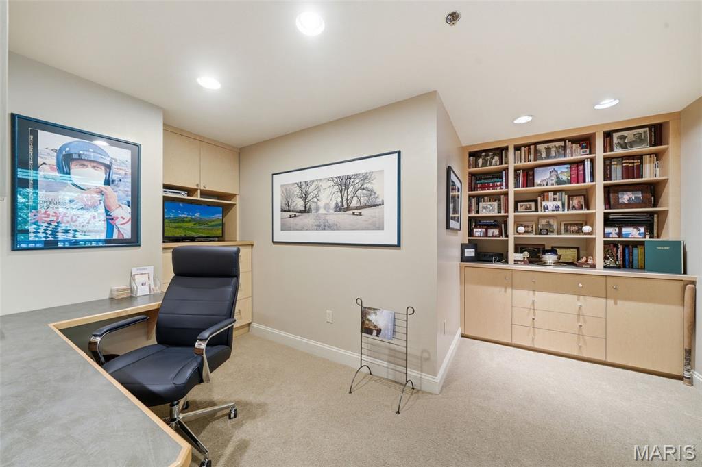 Claymont Place Condo Second - Residential
