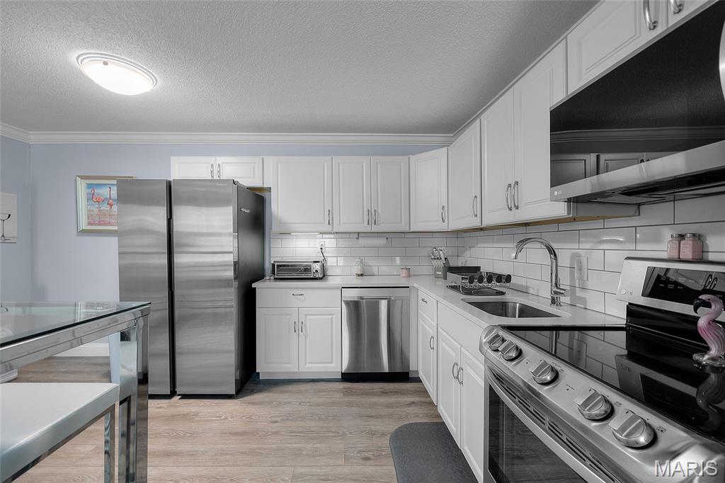 Oakville Commons Condo - Residential