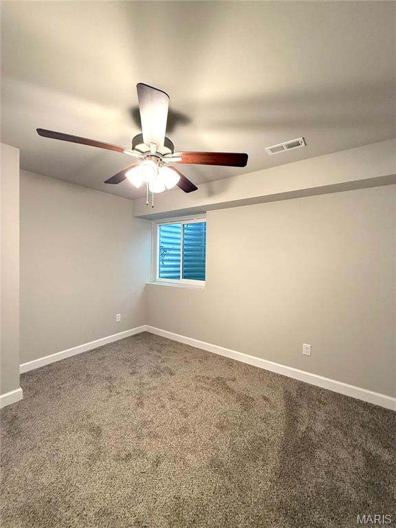 TOWNSEND SQUARE - Residential Lease