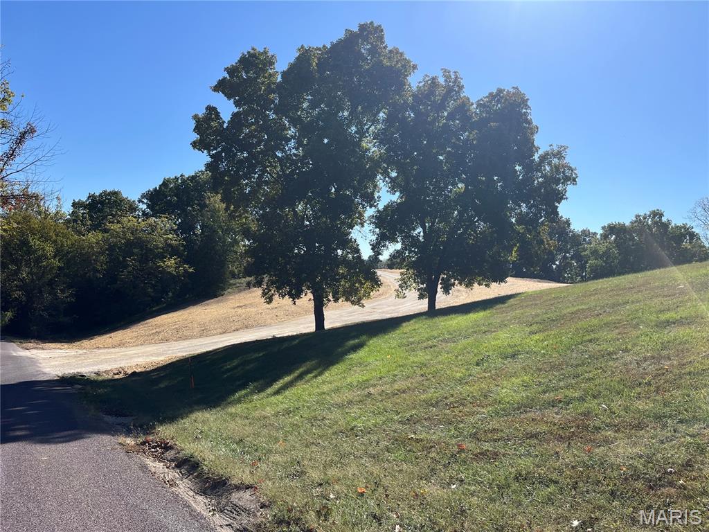 Autumn Ridge - Land