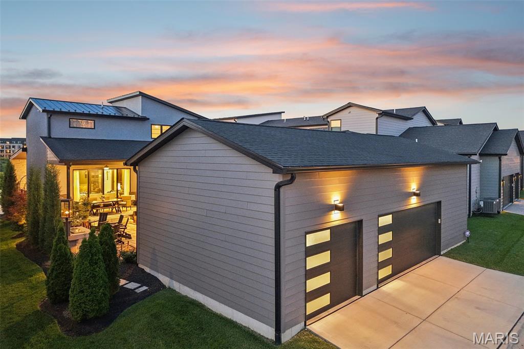Waterfront At Wildhorse Village - Residential