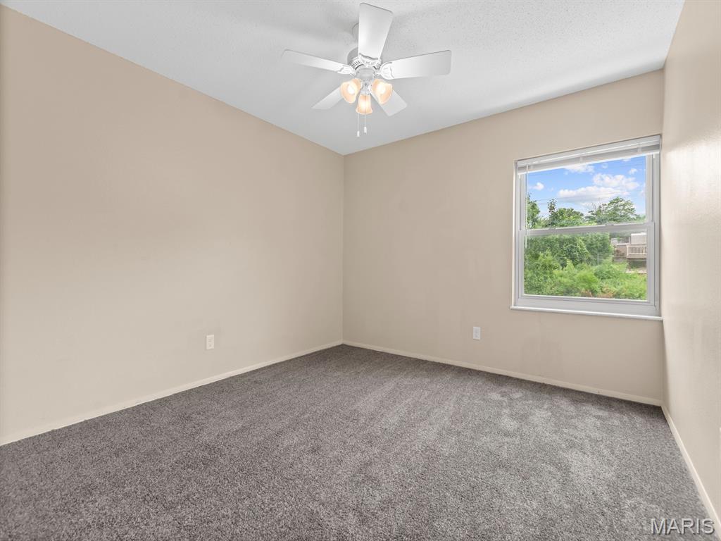 Beau Jardin Twnhms A Condo - Residential
