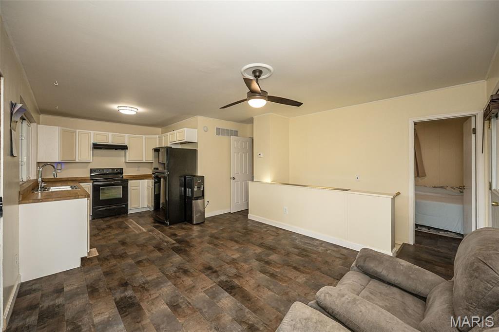 Cedar Hill Lakes 02 - Residential