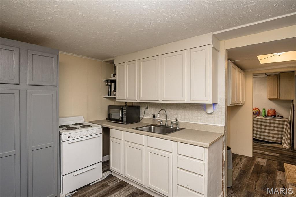 Cedar Hill Lakes 02 - Residential