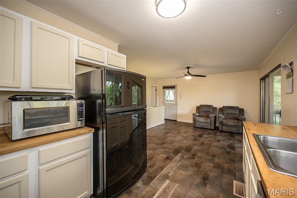 Cedar Hill Lakes 02 - Residential