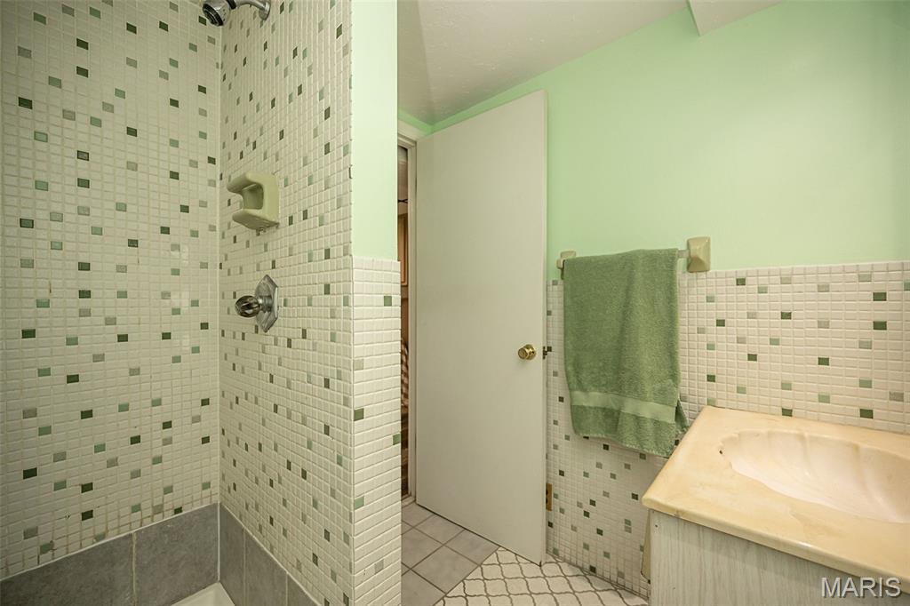 Cedar Hill Lakes 02 - Residential