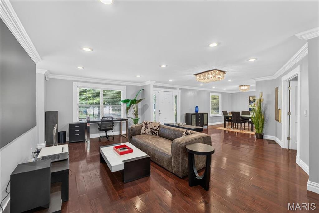 Seven Pines 7 - Residential
