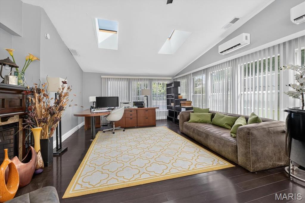 Seven Pines 7 - Residential