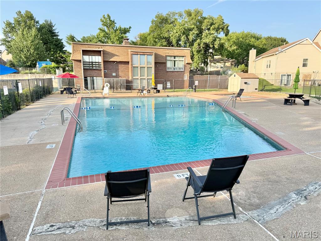 Spring Creek Condo Ph 5 - Residential