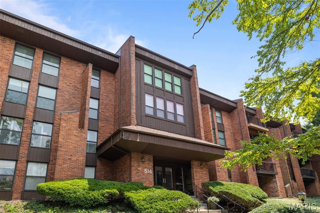 Coeur De Royale Condo Ph 4 Bldg - Residential