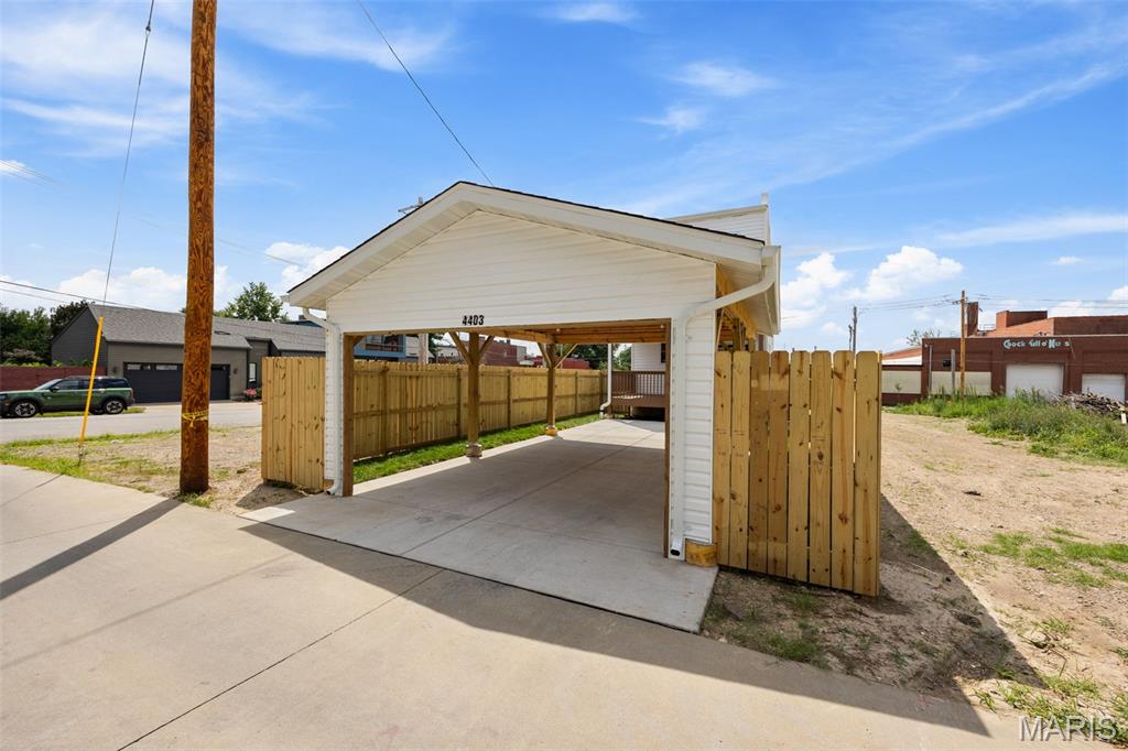 Laclede Race Course/McRee City - Residential