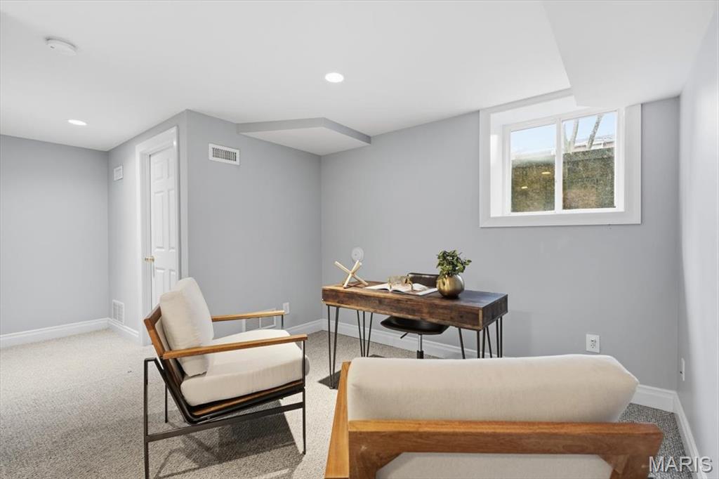 Geyer Towne Court Condo One - Residential