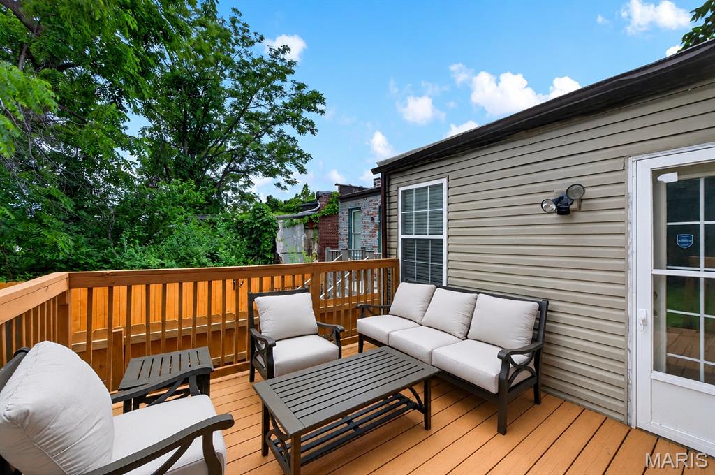 Laclede Rose Course - Residential