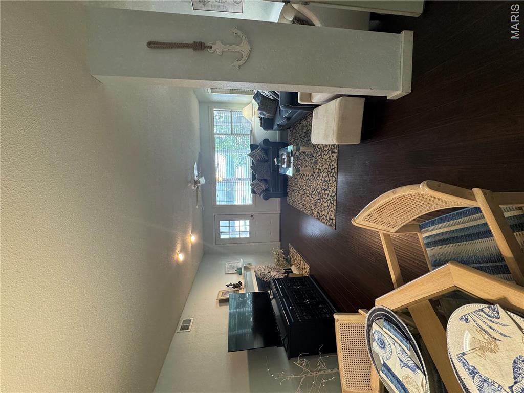 Breakwater Bay Club - Residential