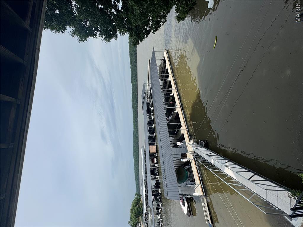 Breakwater Bay Club - Residential