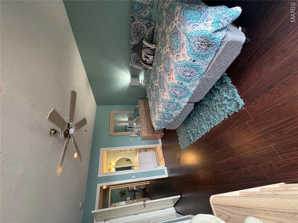 Breakwater Bay Club - Residential