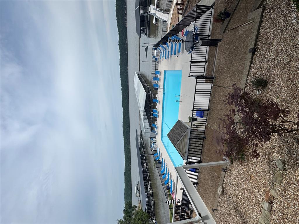 Breakwater Bay Club - Residential