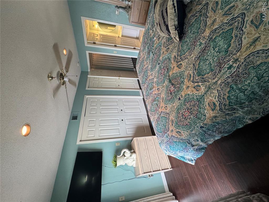 Breakwater Bay Club - Residential