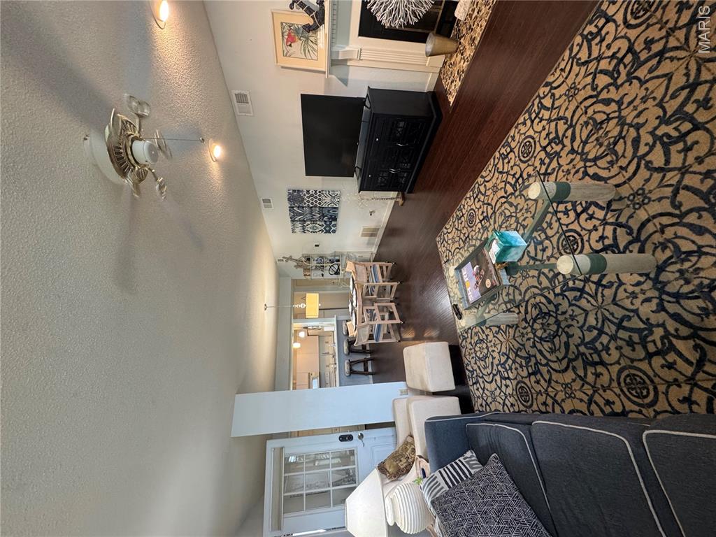 Breakwater Bay Club - Residential